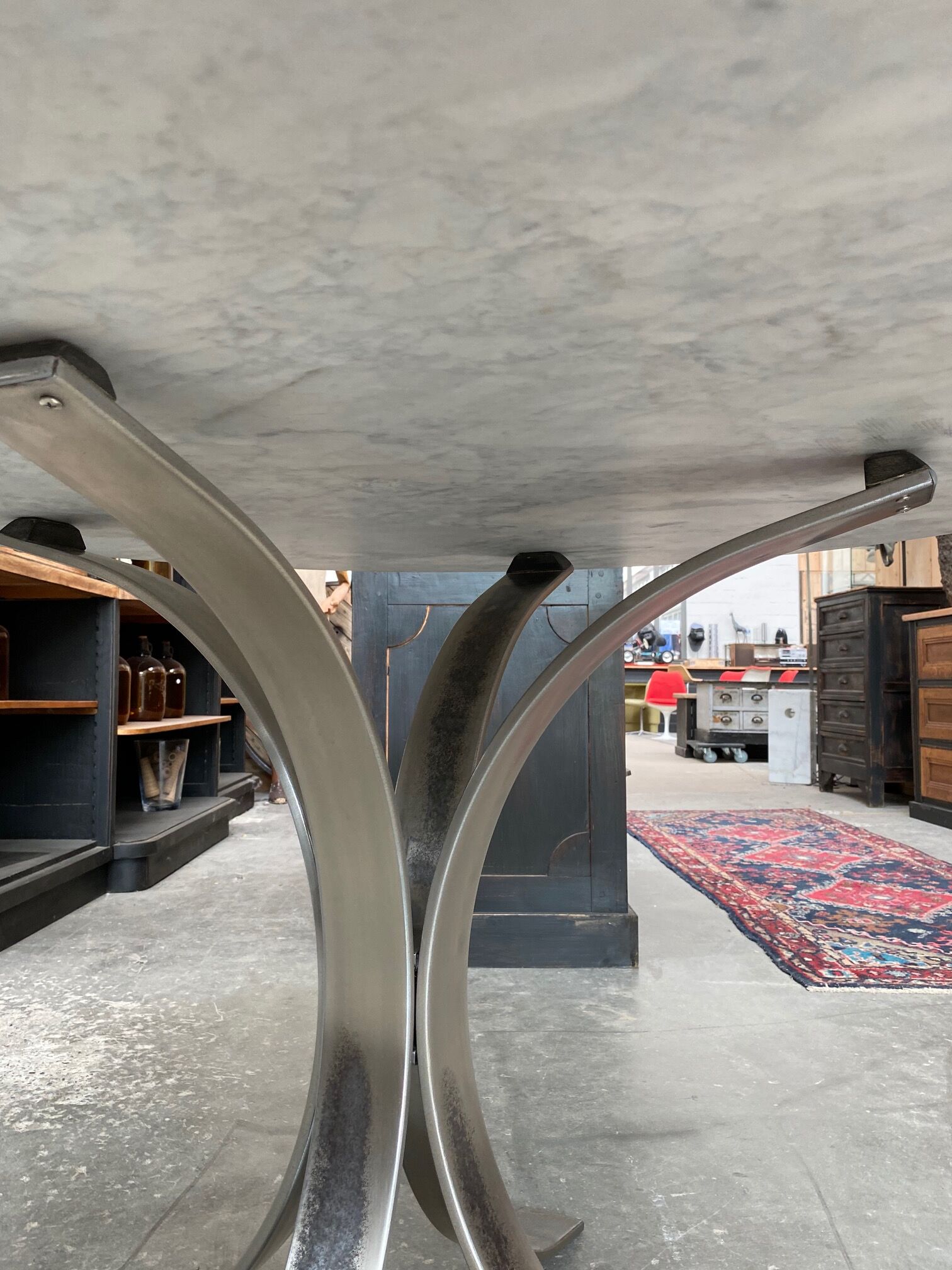 1970s marble round table