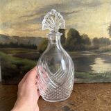 Vintage carafe with fan stopper