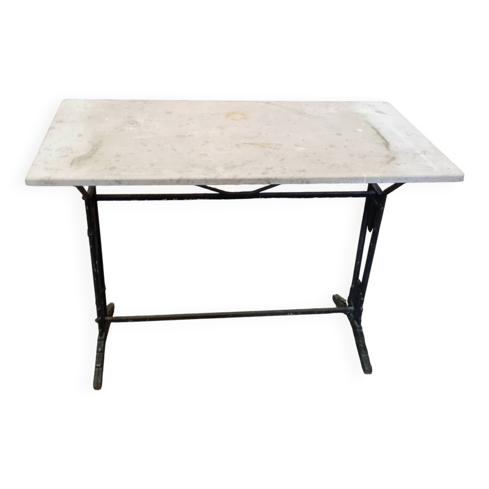 Antique bistro table in cast iron and marble.