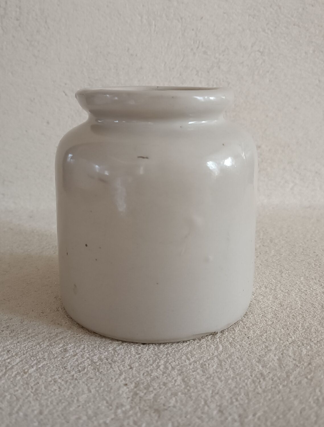 Stoneware mustard pot