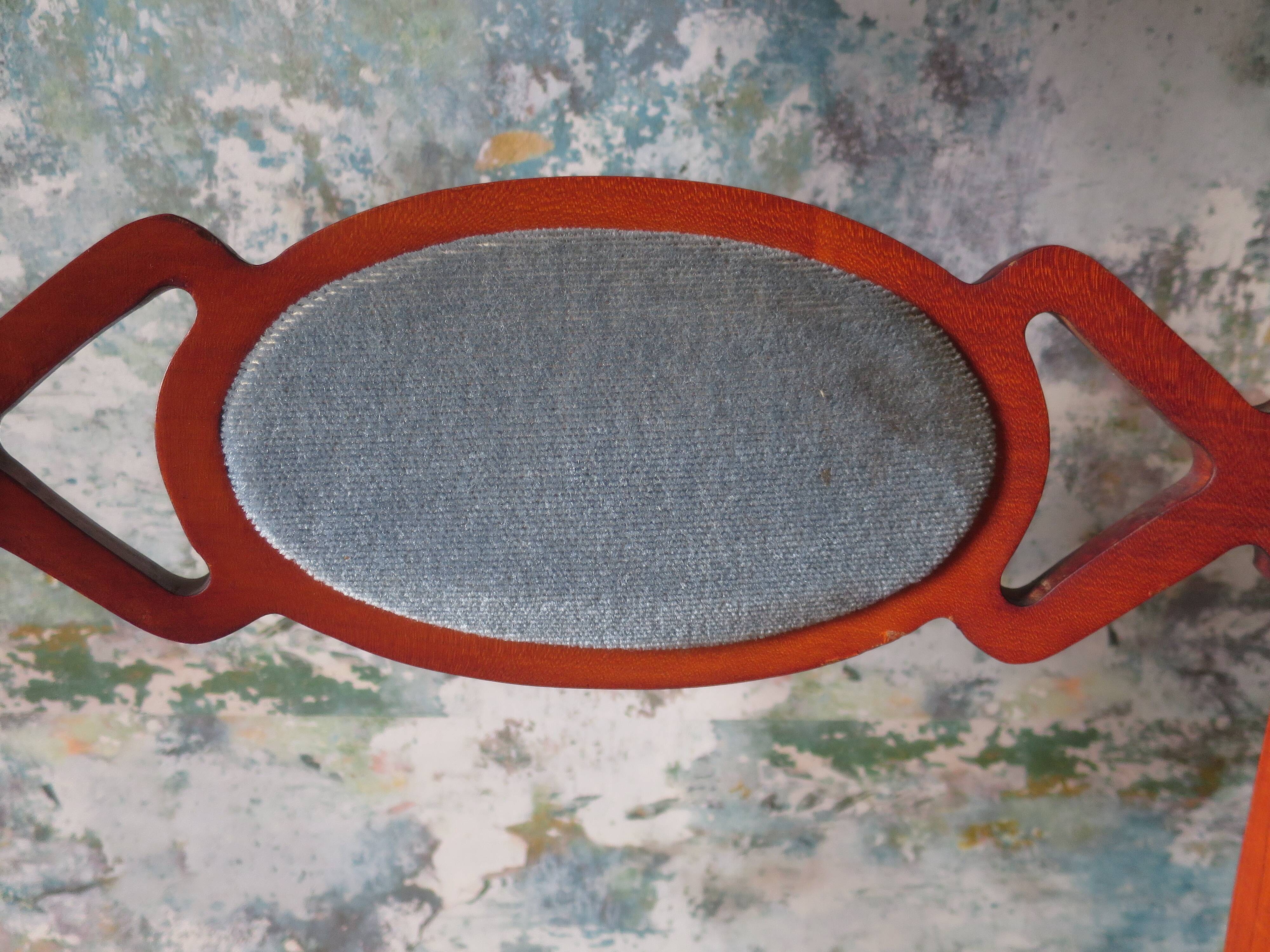 Rare - Set of 4 Louis Philippe/restoration style chairs with medallion - Colour blue / cherry wood