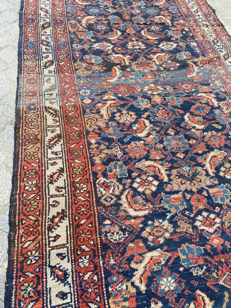 Handmade old Kurdish Persian carpet 135x276 cm