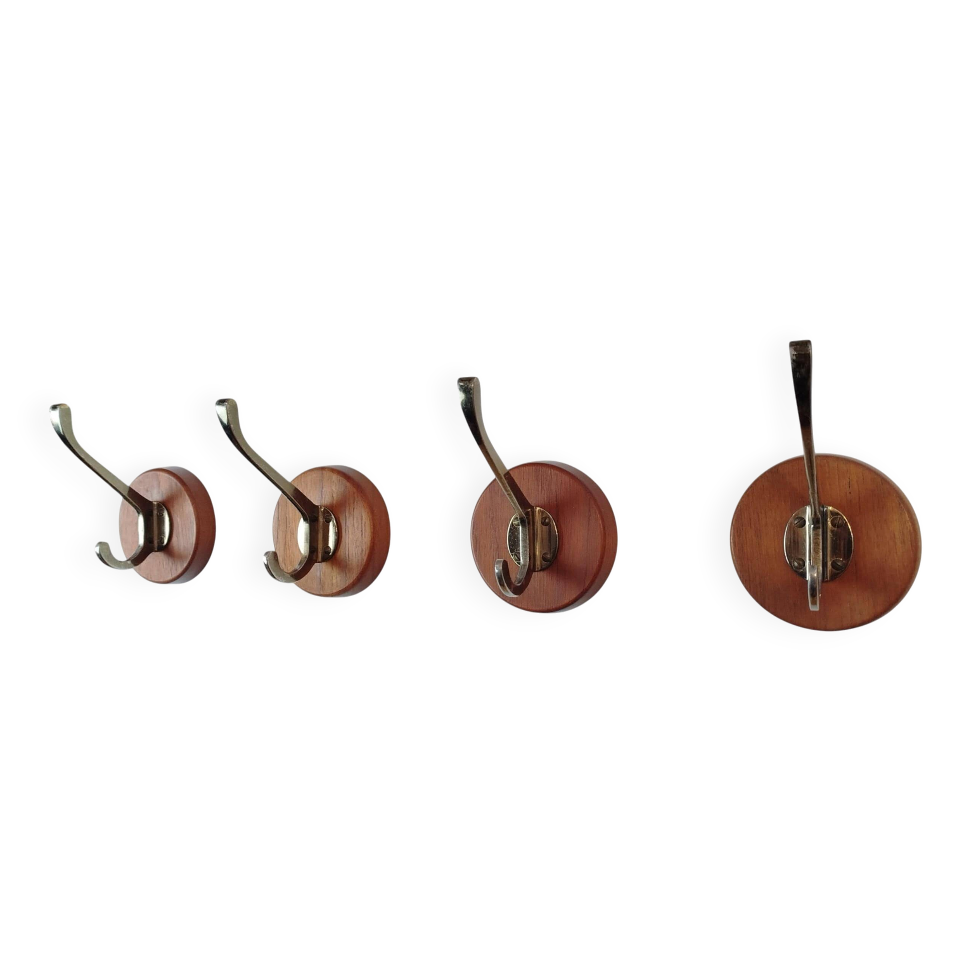 Lot de 4 crochets porte-manteaux teck et laiton, Danemark années 60