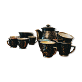 Set of 9 cups and their matching art deco teapot