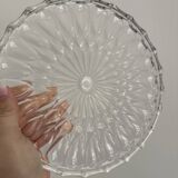 Crystal trivet