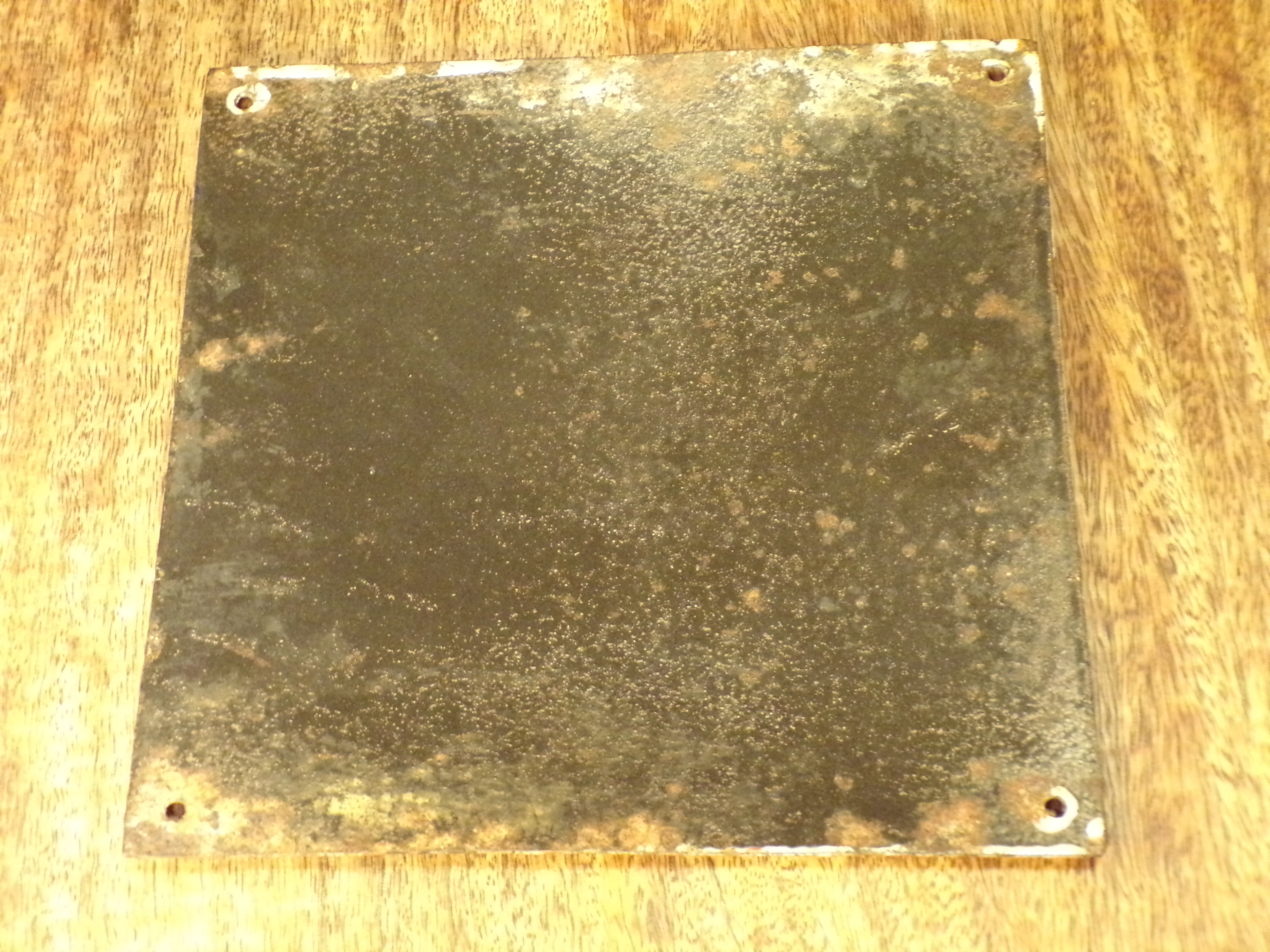 Plaque Kub en tôle émaillée