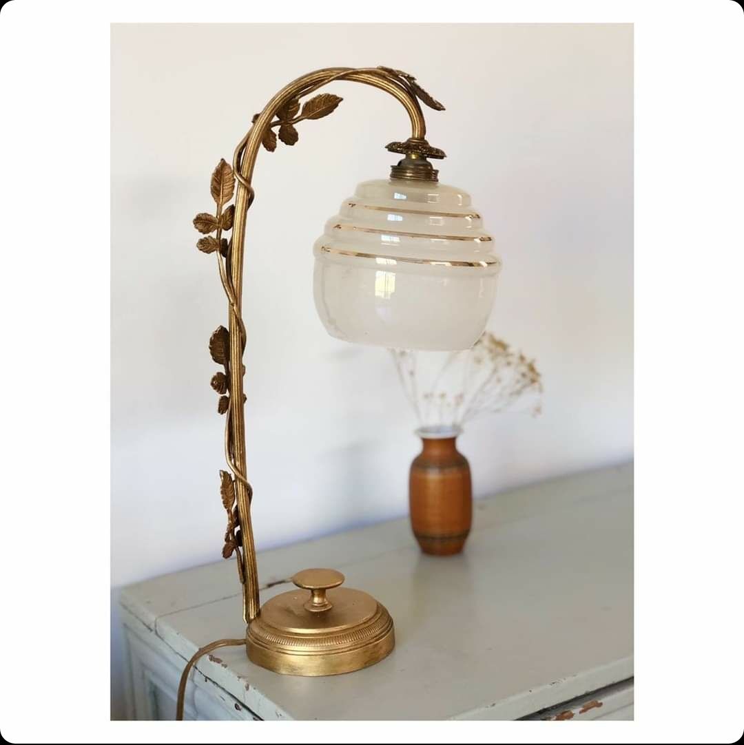Art Nouveau lamp