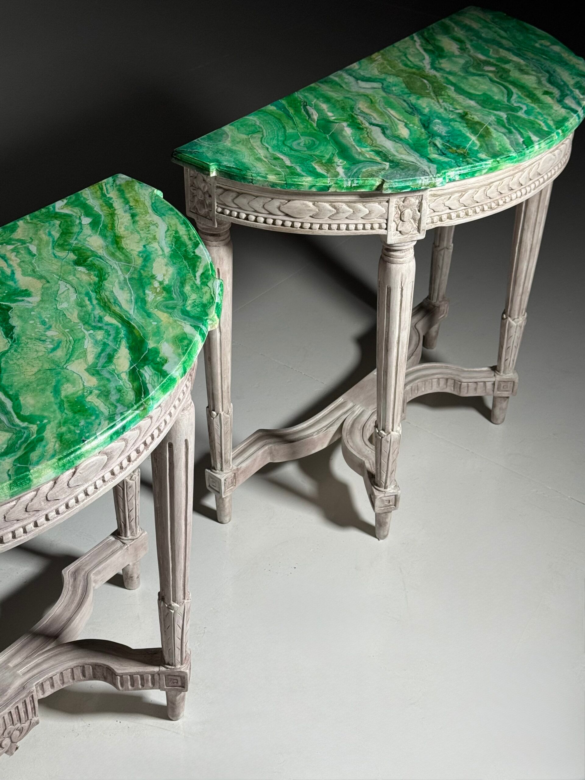 Set of 2 Louis Seize style side tables