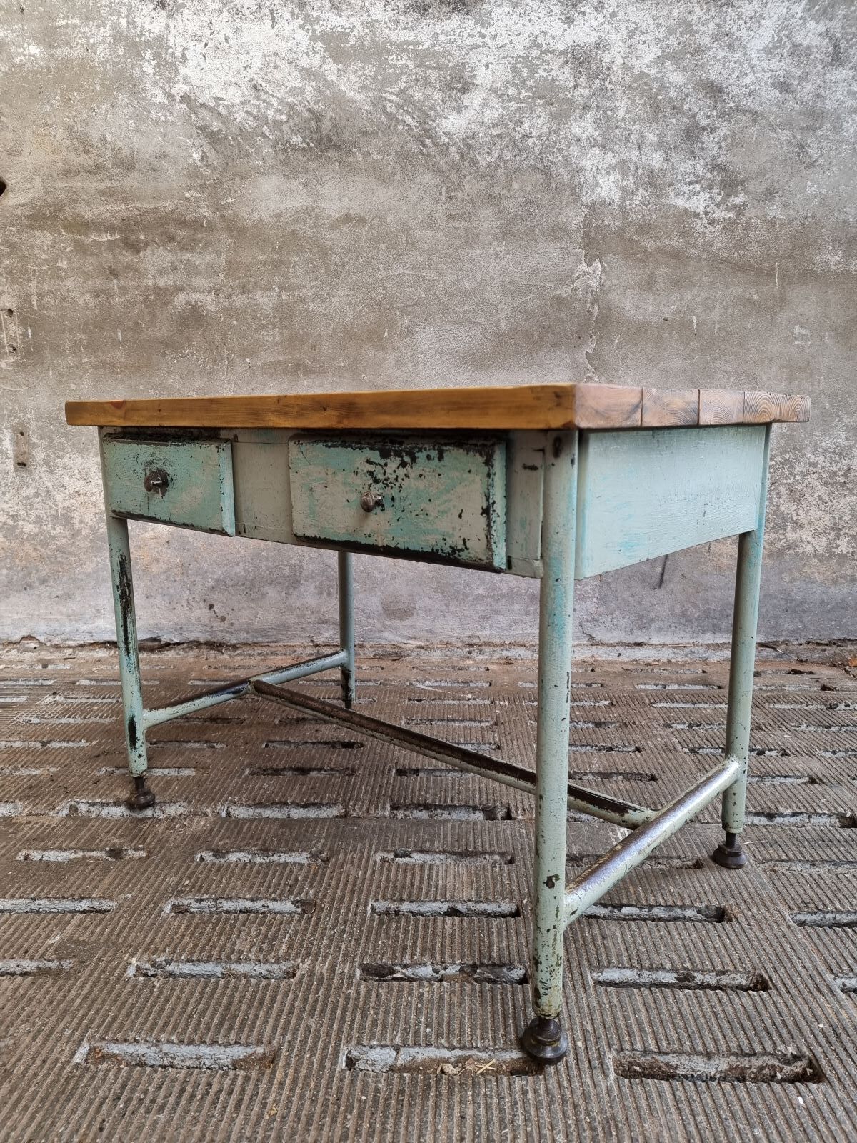Industrial workbench side table bathroom furniture with drawers