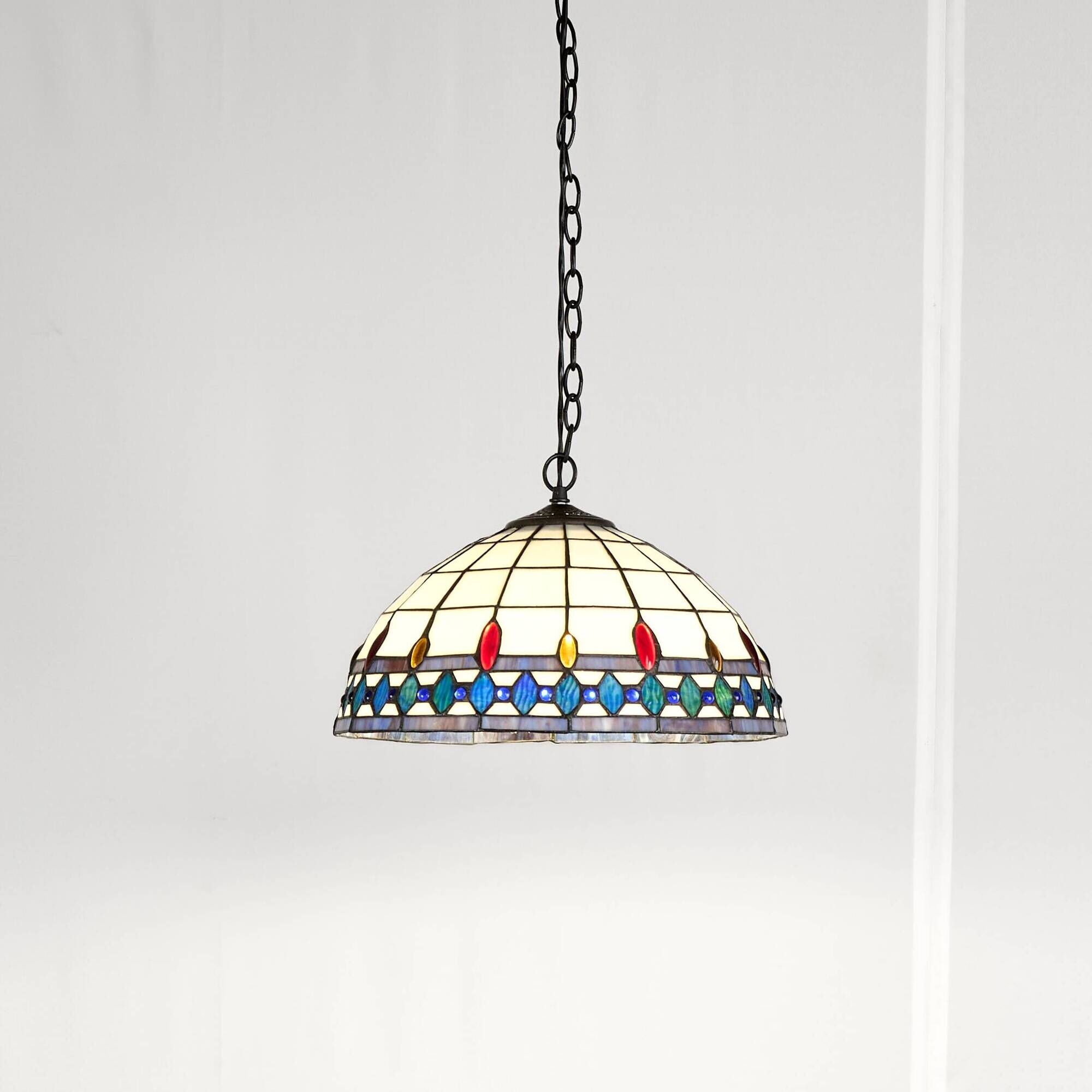 Lampe suspendue en verre teinté de style Tiffany