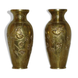 Pair of small Oriental vases in bronze to applications
