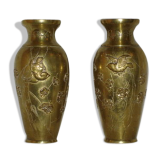 Pair of small Oriental vases in bronze to applications