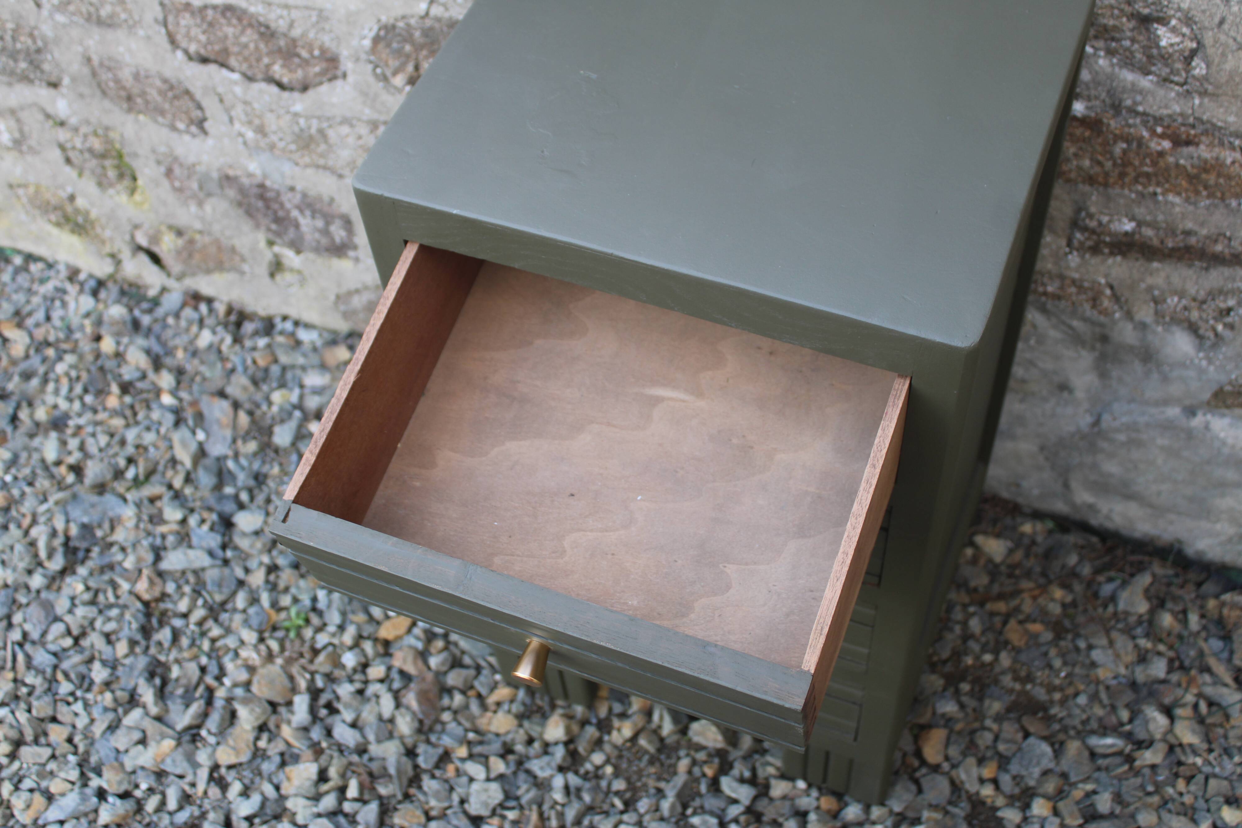 Vintage art deco style chest of drawers