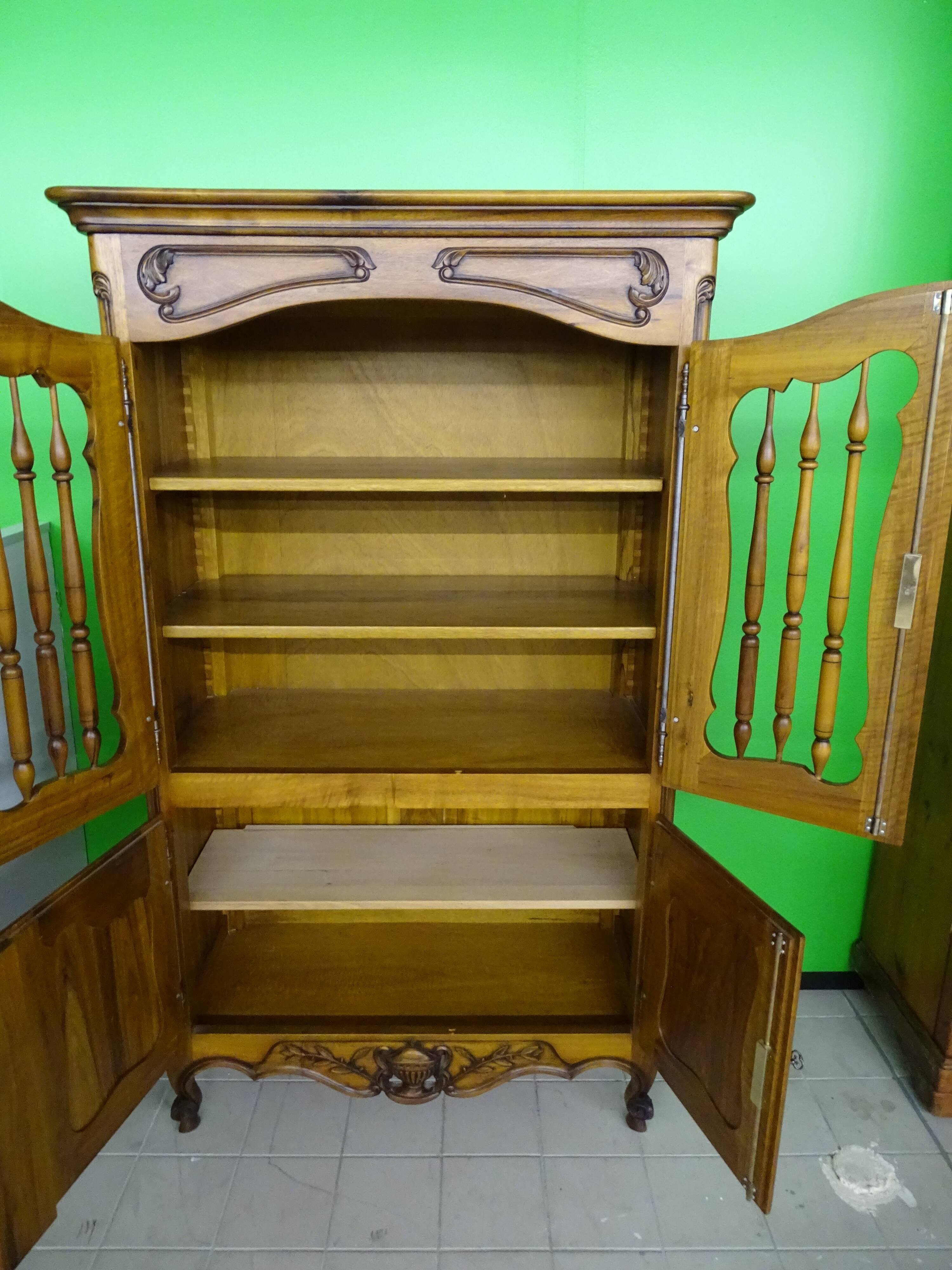 Provencal wardrobe