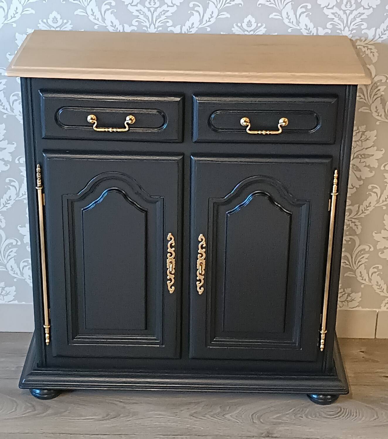 Parisian buffet in solid oak