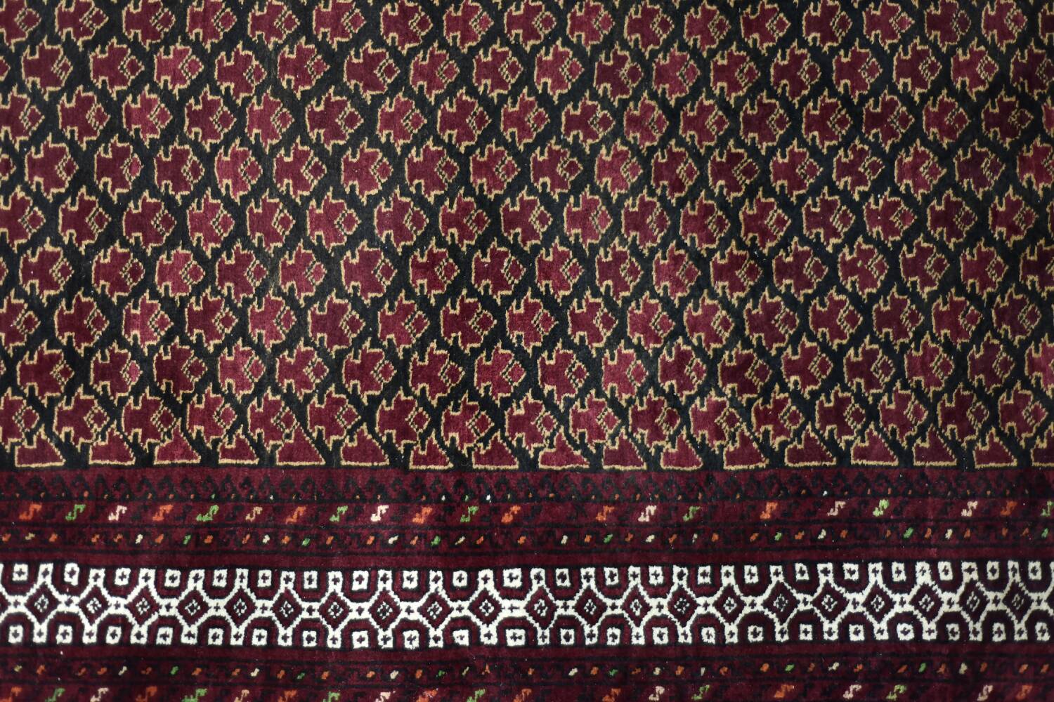 Handwoven Mir-Saruk oriental rug, Middle East 1960s