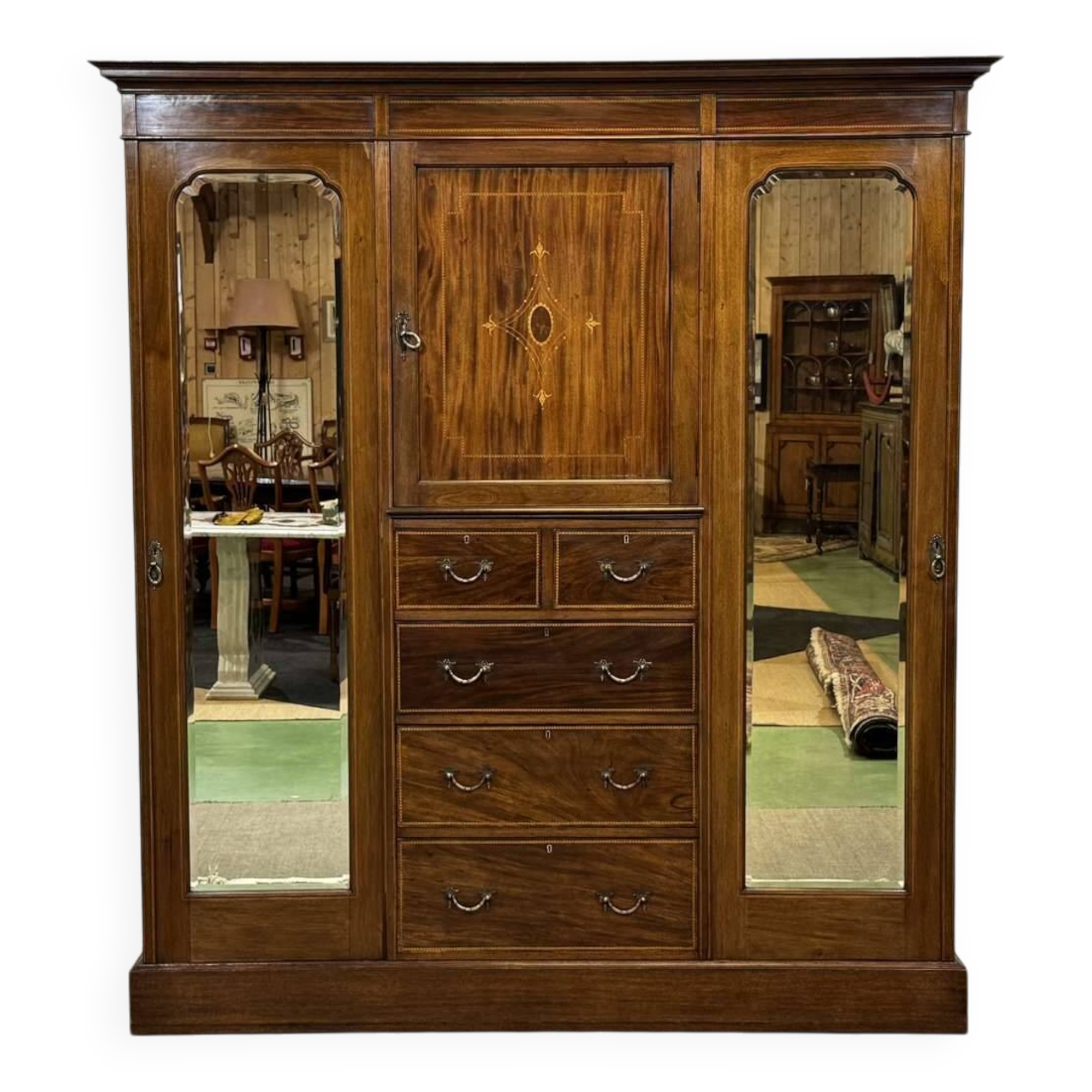 Armoire dressing anglaise en acajou 19ème