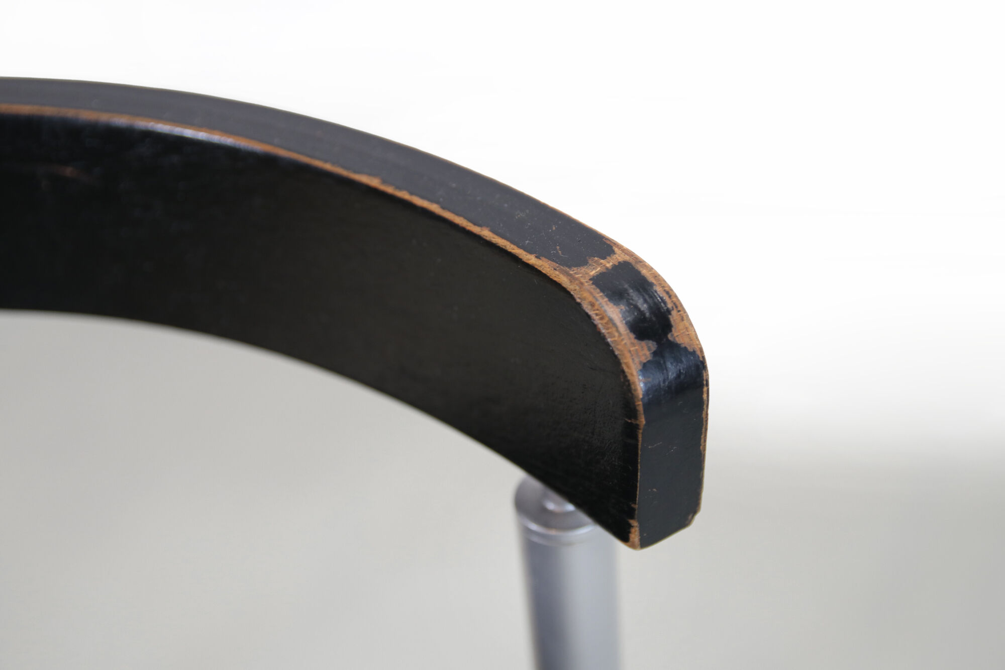 Sculptural Erik Magnussen Parken chairs for Paustian, 1980's