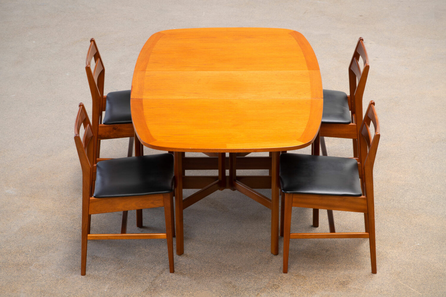 Table scandinave vintage 1960