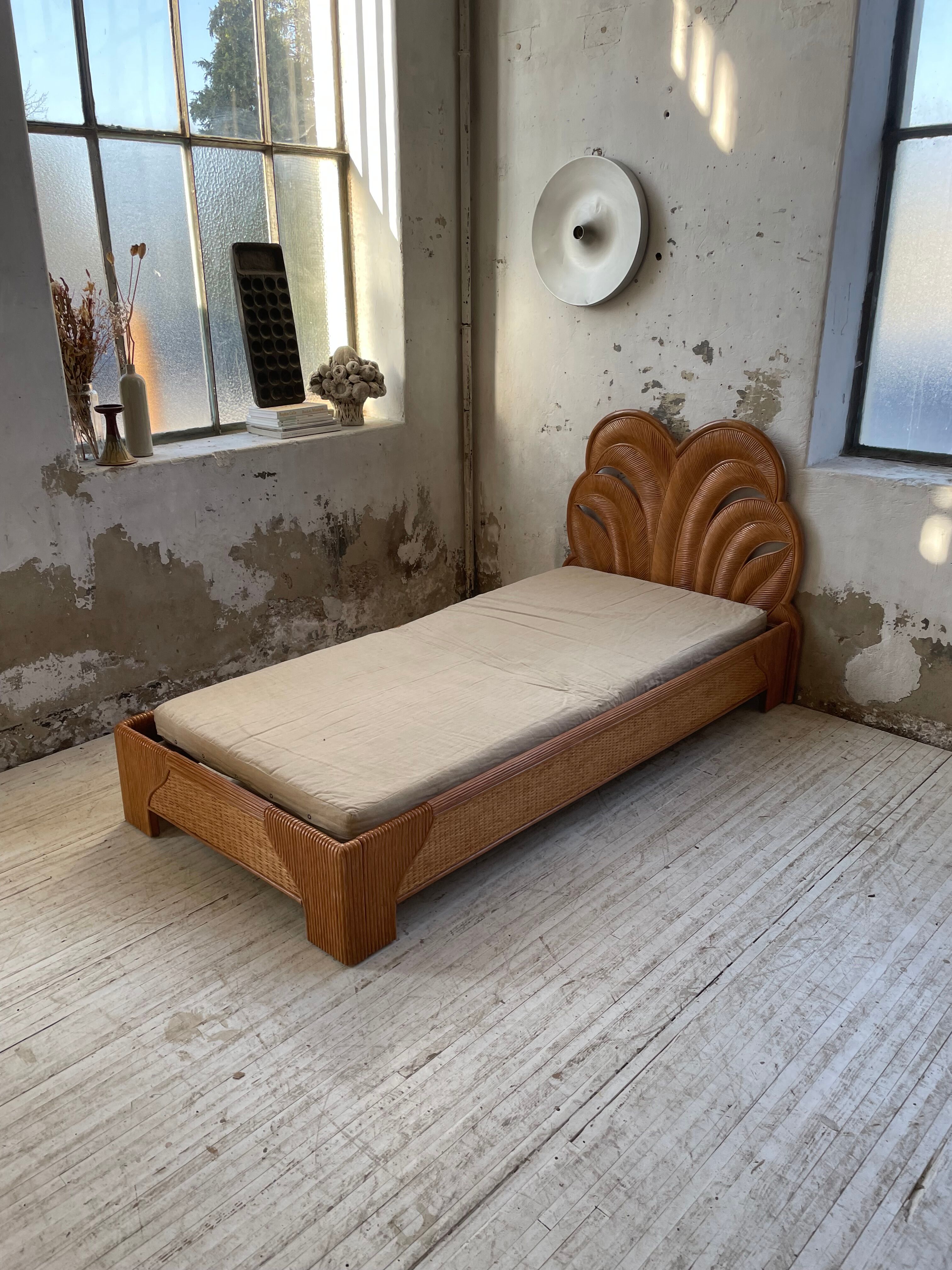 Bed 1 place "palm" wicker and rattan Vivai Del Sud