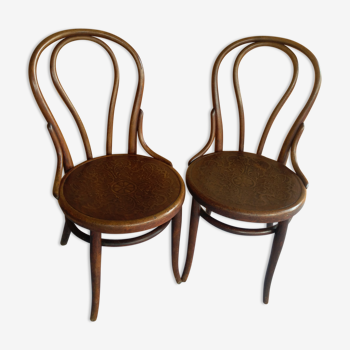 Paire de chaises de salon Thonet 1910