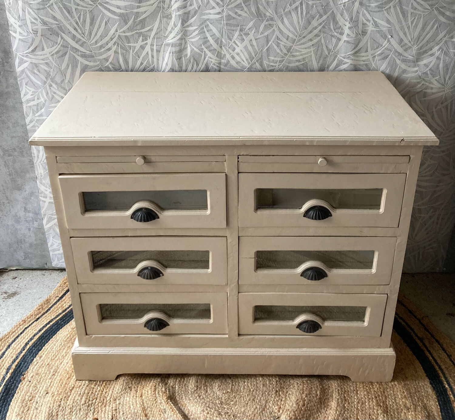 Furniture of grain trade