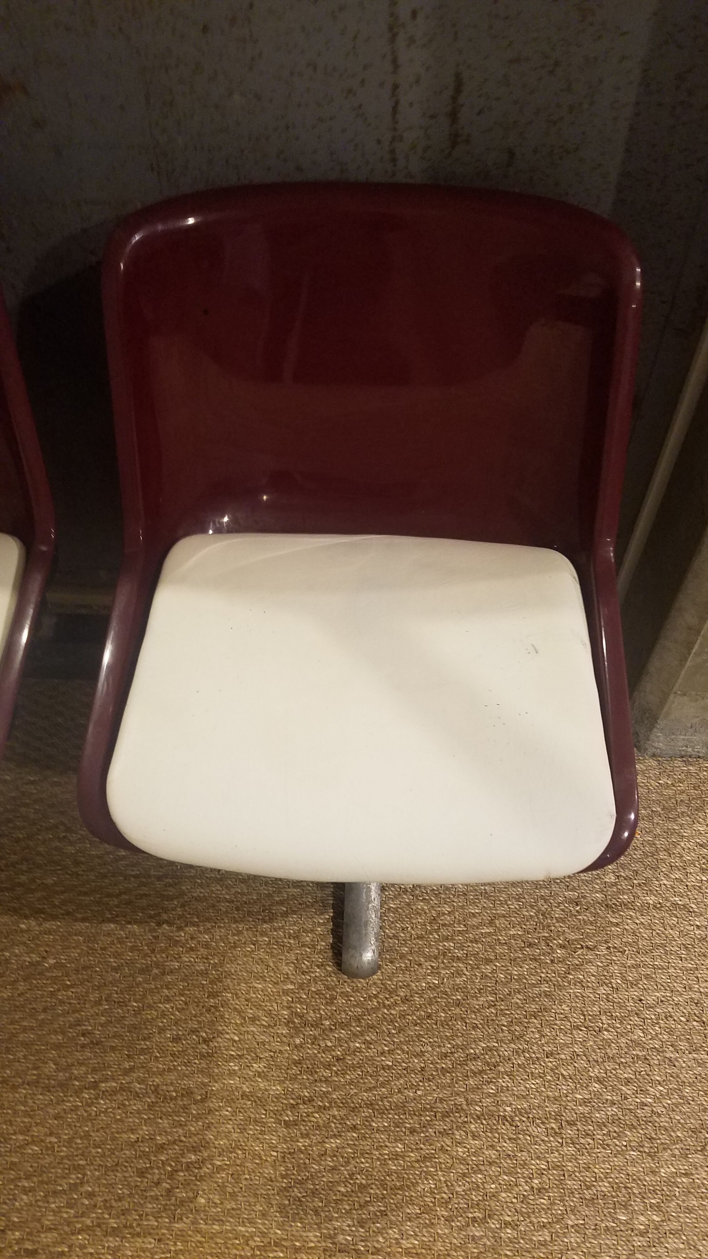 Banquette du designer Osvaldo Borsani