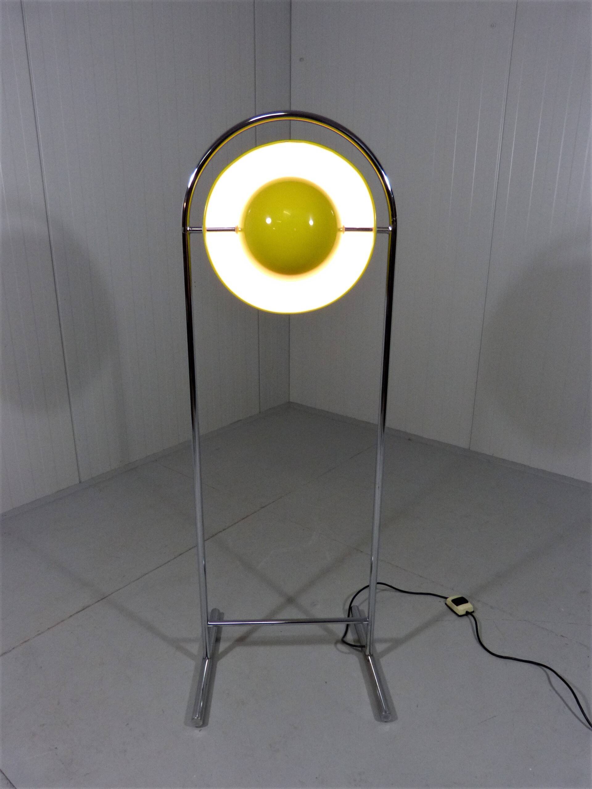 Cosack yellow flowerpot floor lamp 1960-70’s