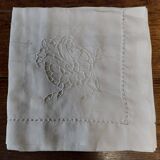 Old linen tablecloth, fine, with button closure, 75 x 75 cm.