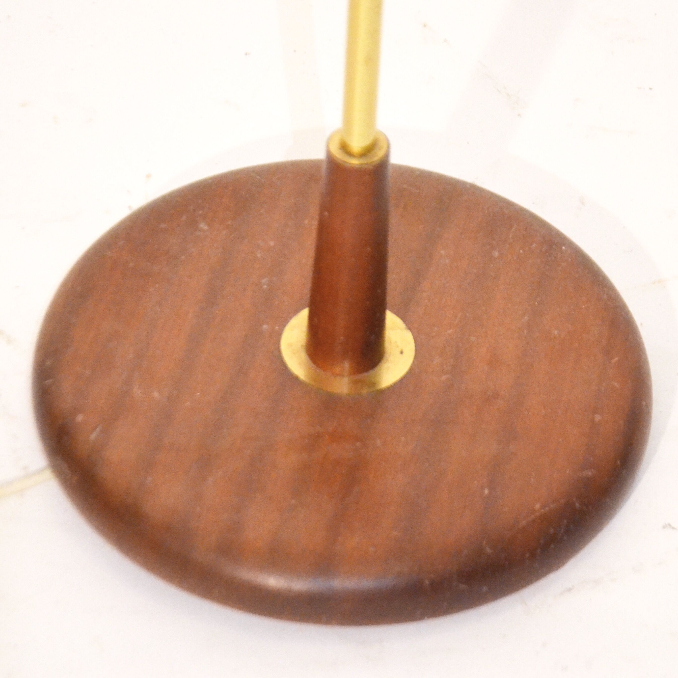 Scandinavian floor lamp