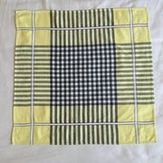 3 red/yellow bistro napkins 47 x 47