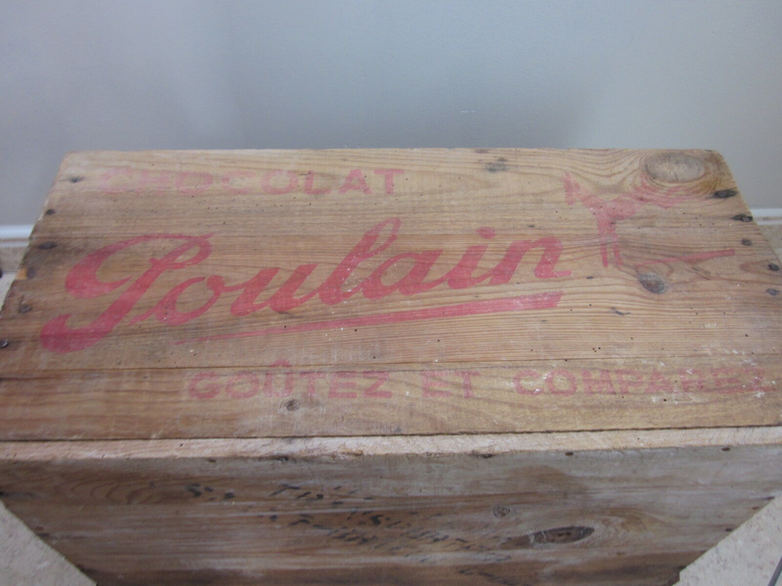 Poulin chocolate case