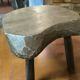 Tabouret tripode en bois