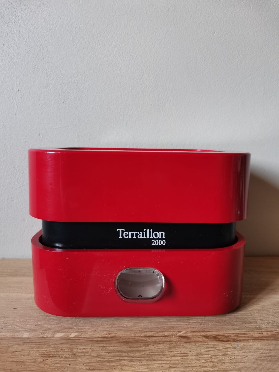 Vintage scale red terraillon 2000 made in france