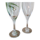 Deux verres à vin en cristal