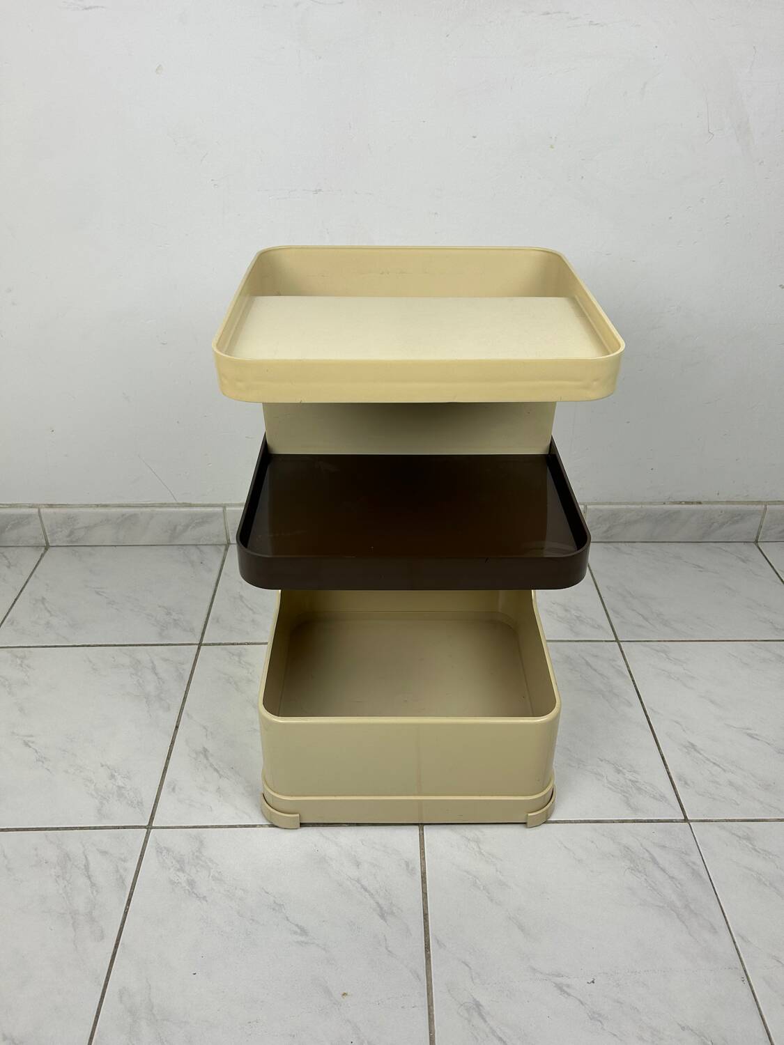 Vintage side table Flair Holland