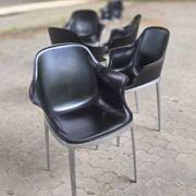 Suite de 6 fauteuils Elle, Eugeni Quitllet pour Alias, Italie-2010