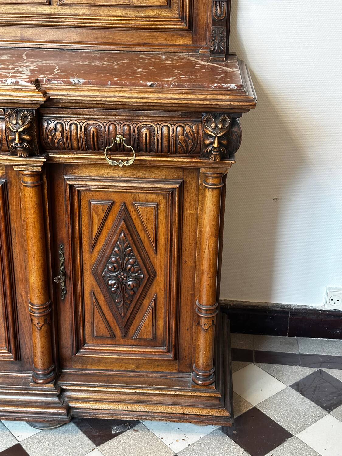 Two-part Renaissance-style buffet - Solid oak & marble, late 19th century