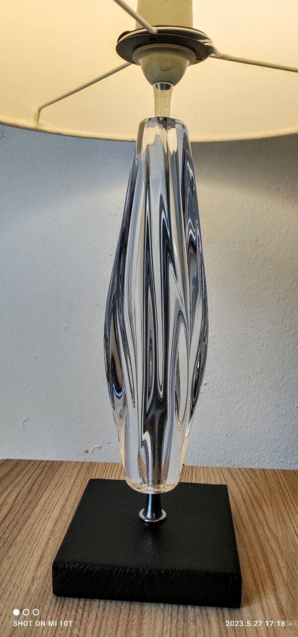 Lampe moderniste cristal Daum