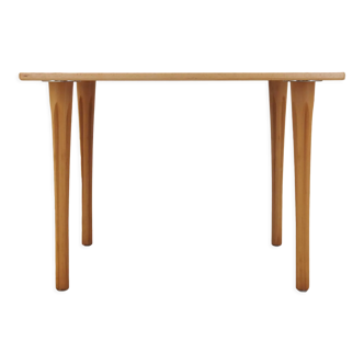 Beech table by Takshi Okamura & Erik Marquardsen, production Getama 1970