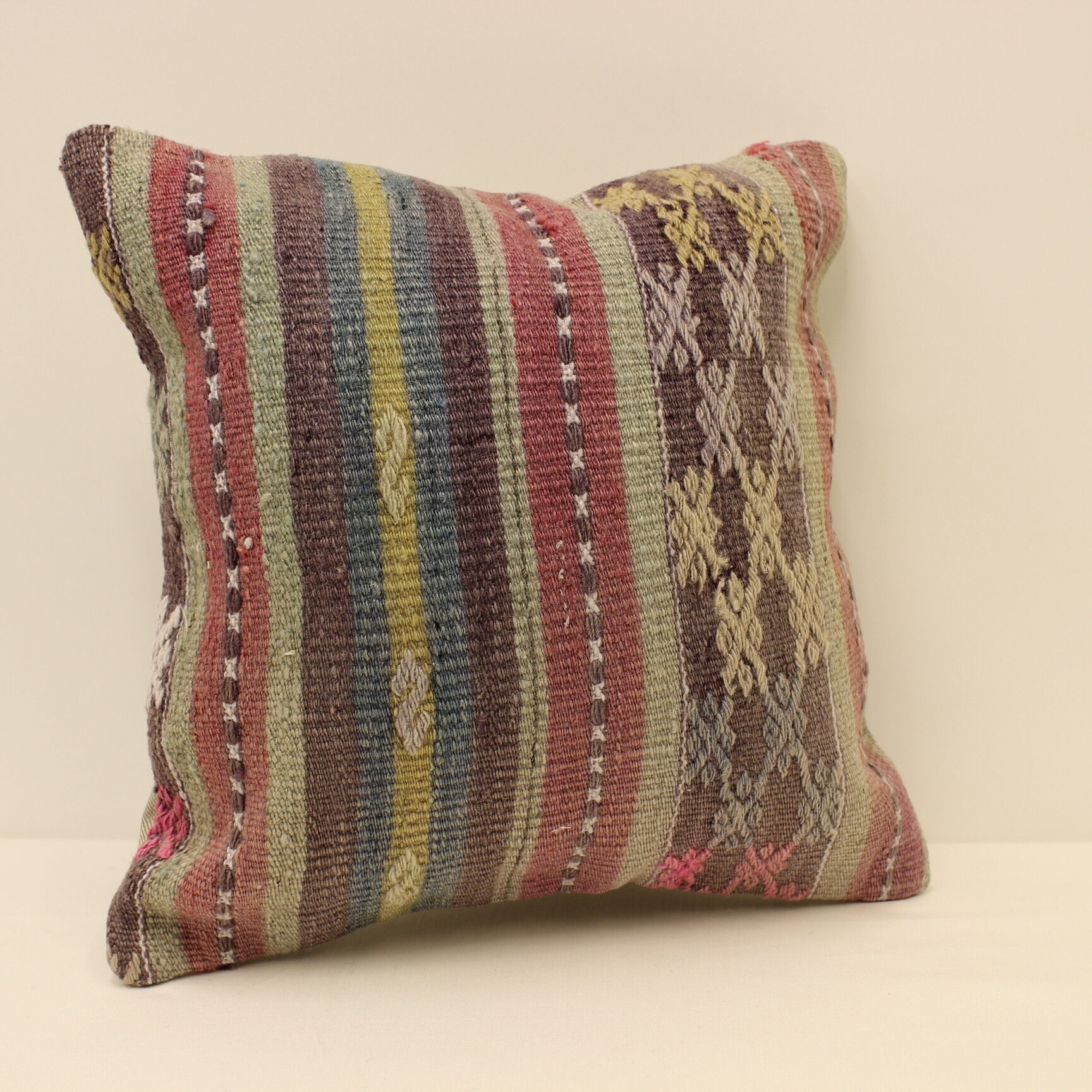 Coussin kilim