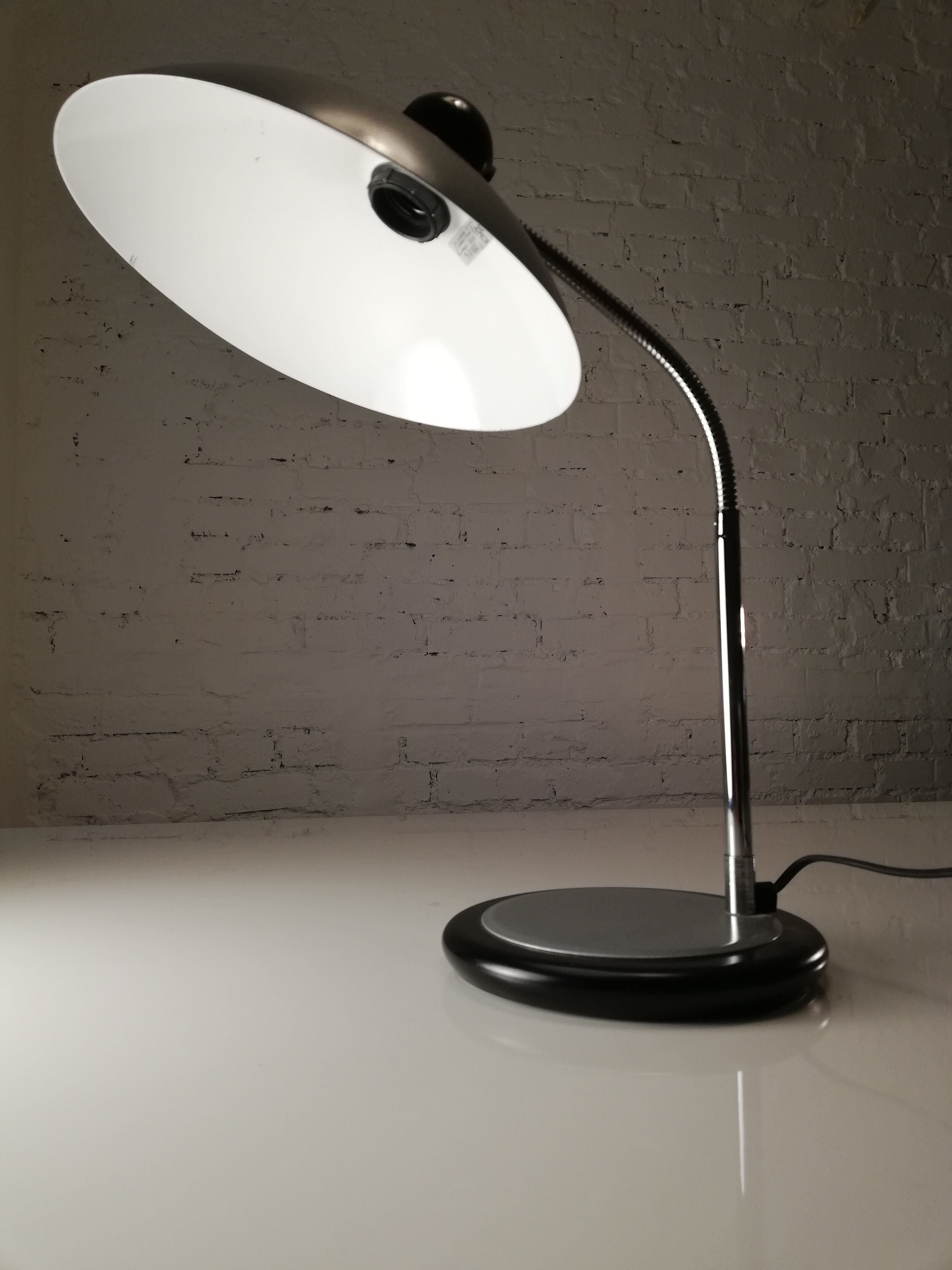 Aluminor desk lamp