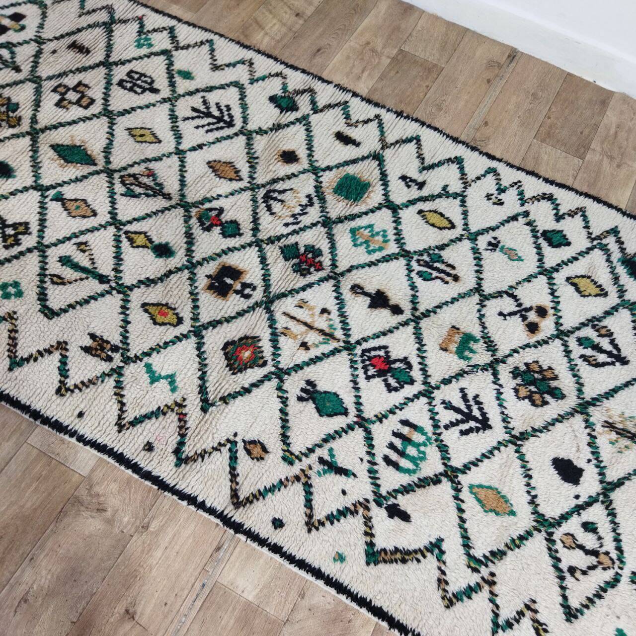 Vintage Berber abstract rug 375 X 132 CM