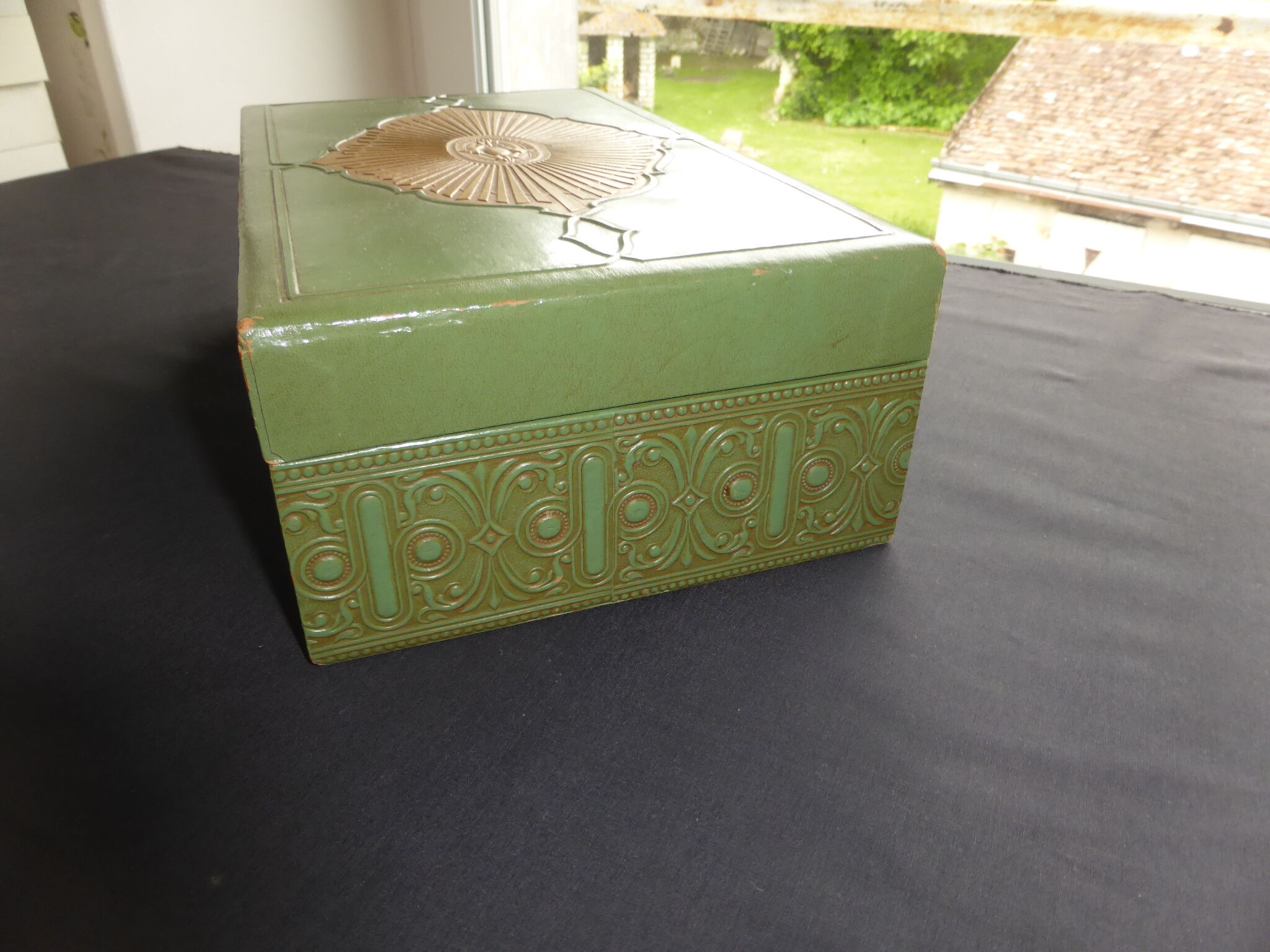 Vintage antique style box with interior mirror, barricini candies