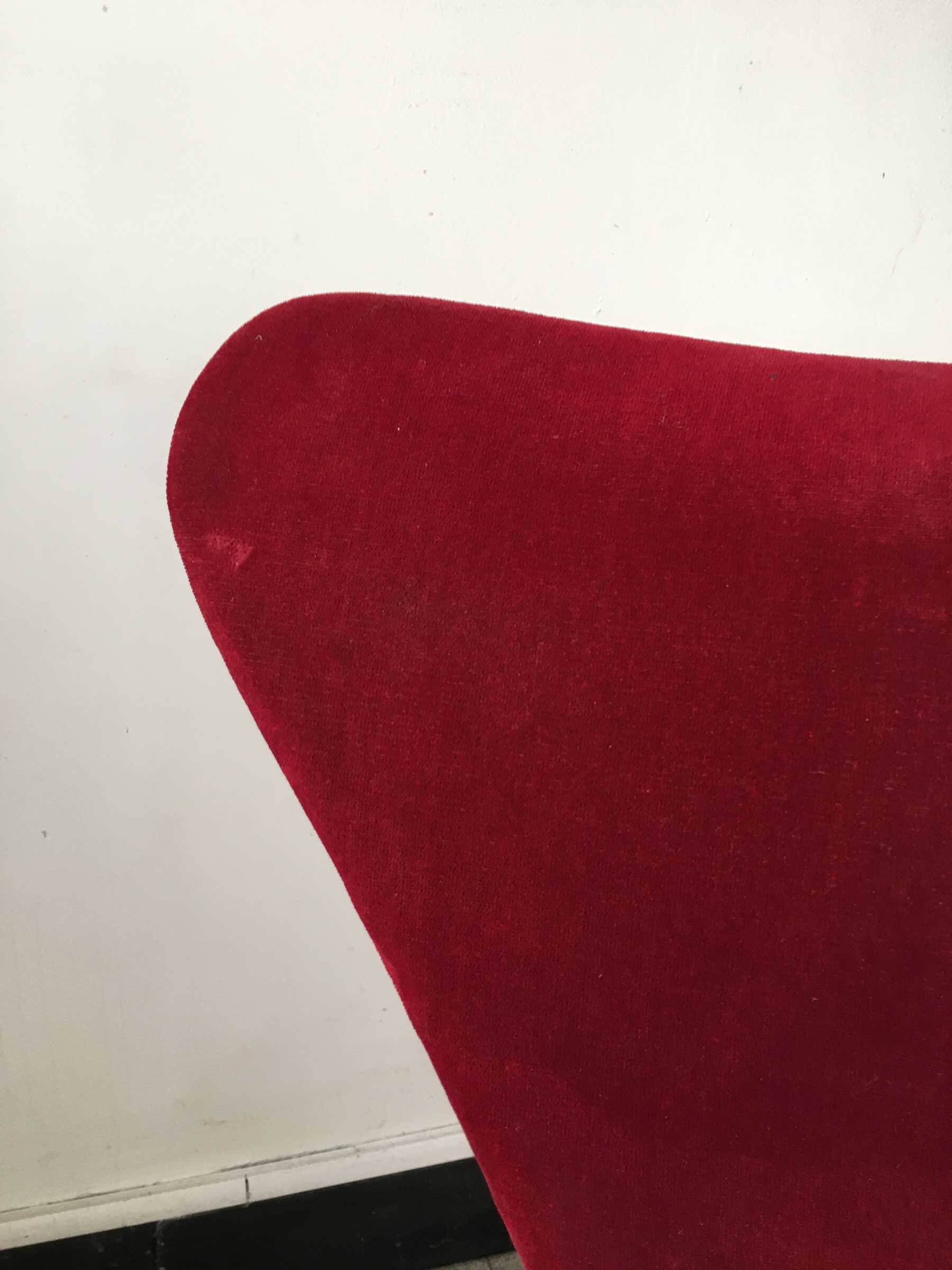 Jacobsen Series 7 Chair