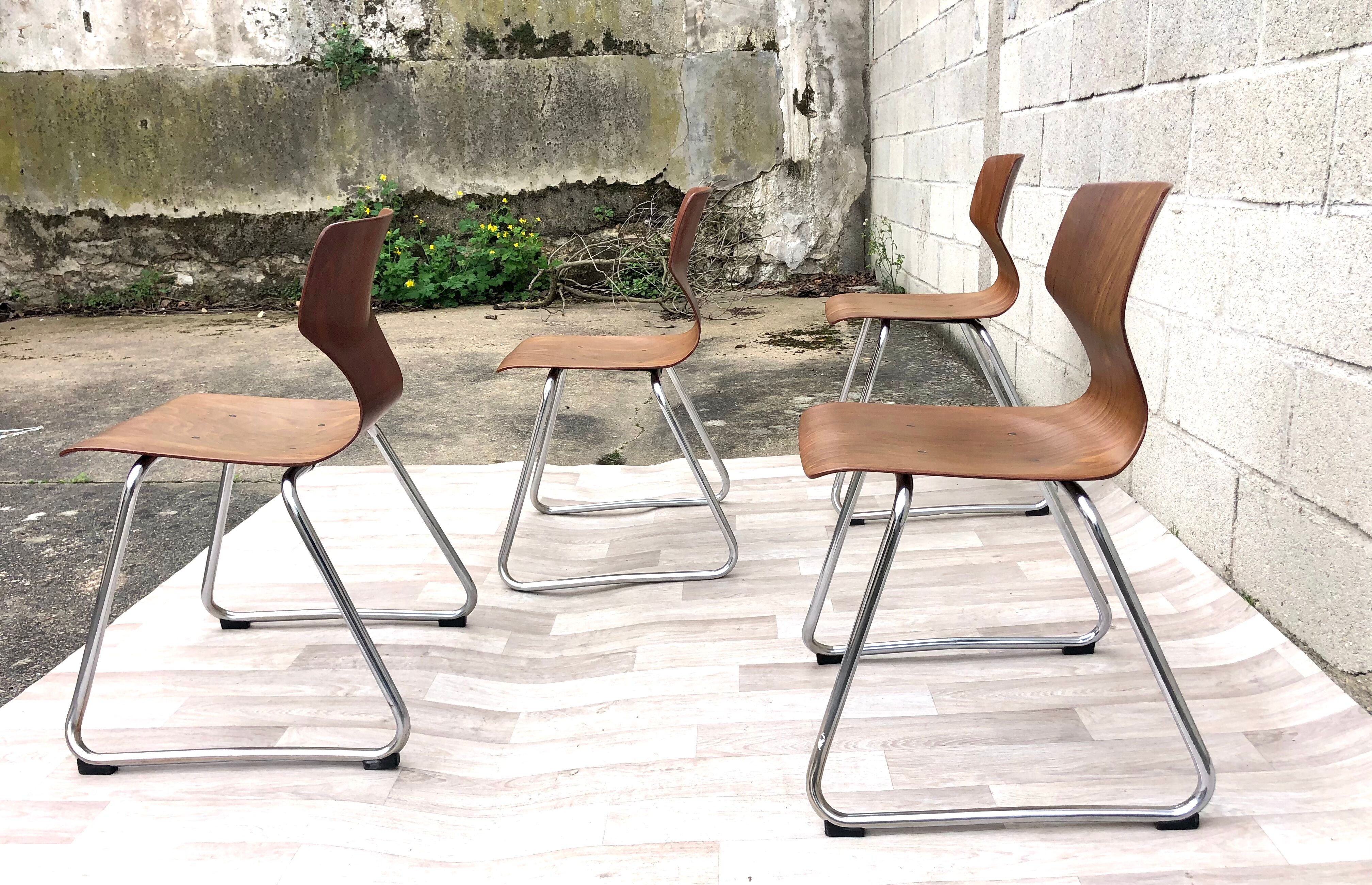 4 vintage Flottoto chairs