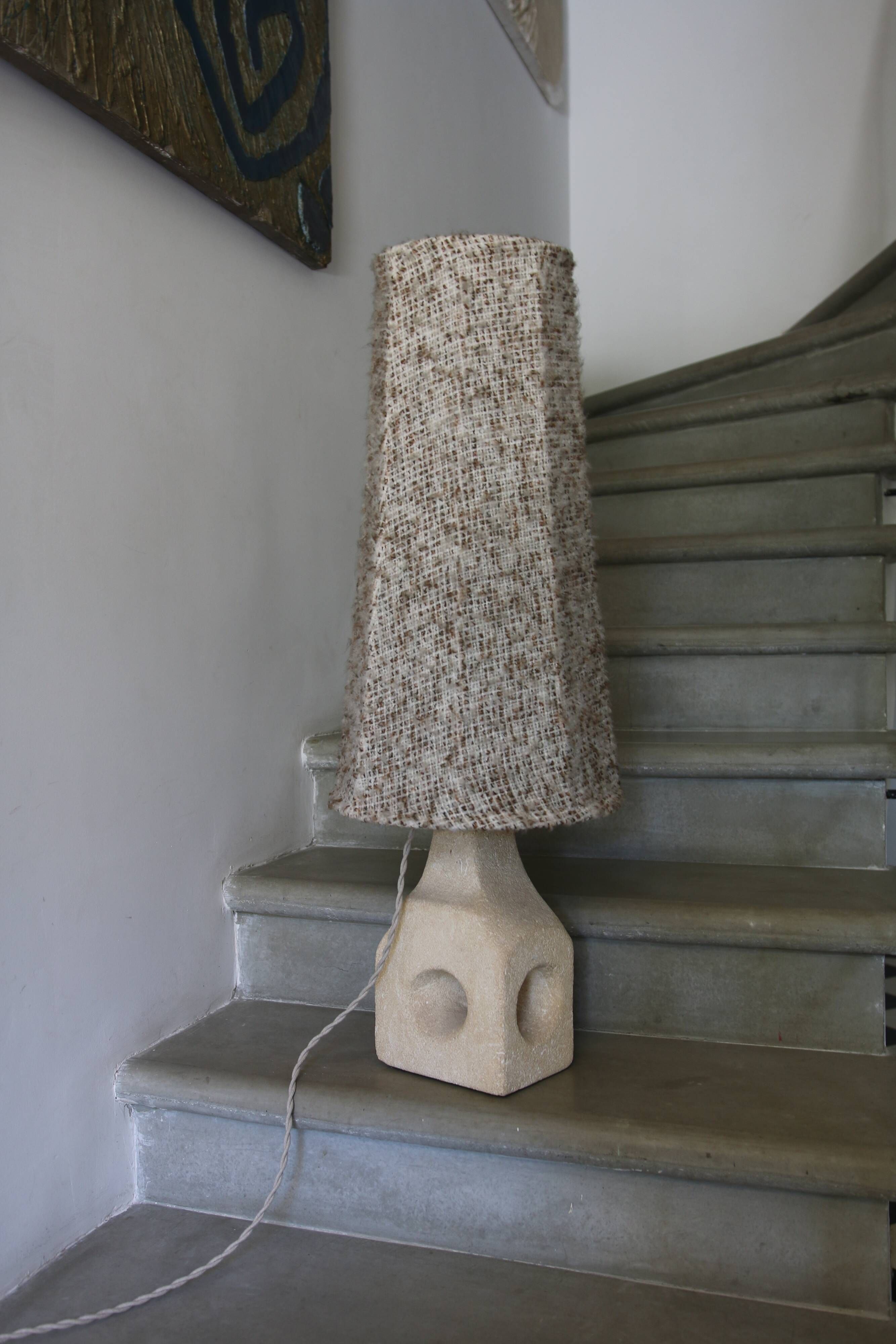 Large sculpted stone lamp, in the style of Albert Tormos, 1970s.