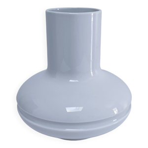 vase en porcelaine par