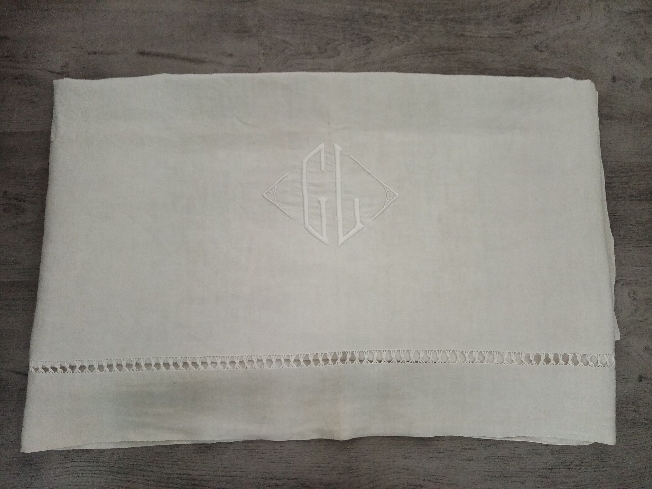 Soft linen sheet Old Embroidered Monogram GL Art deco border day
