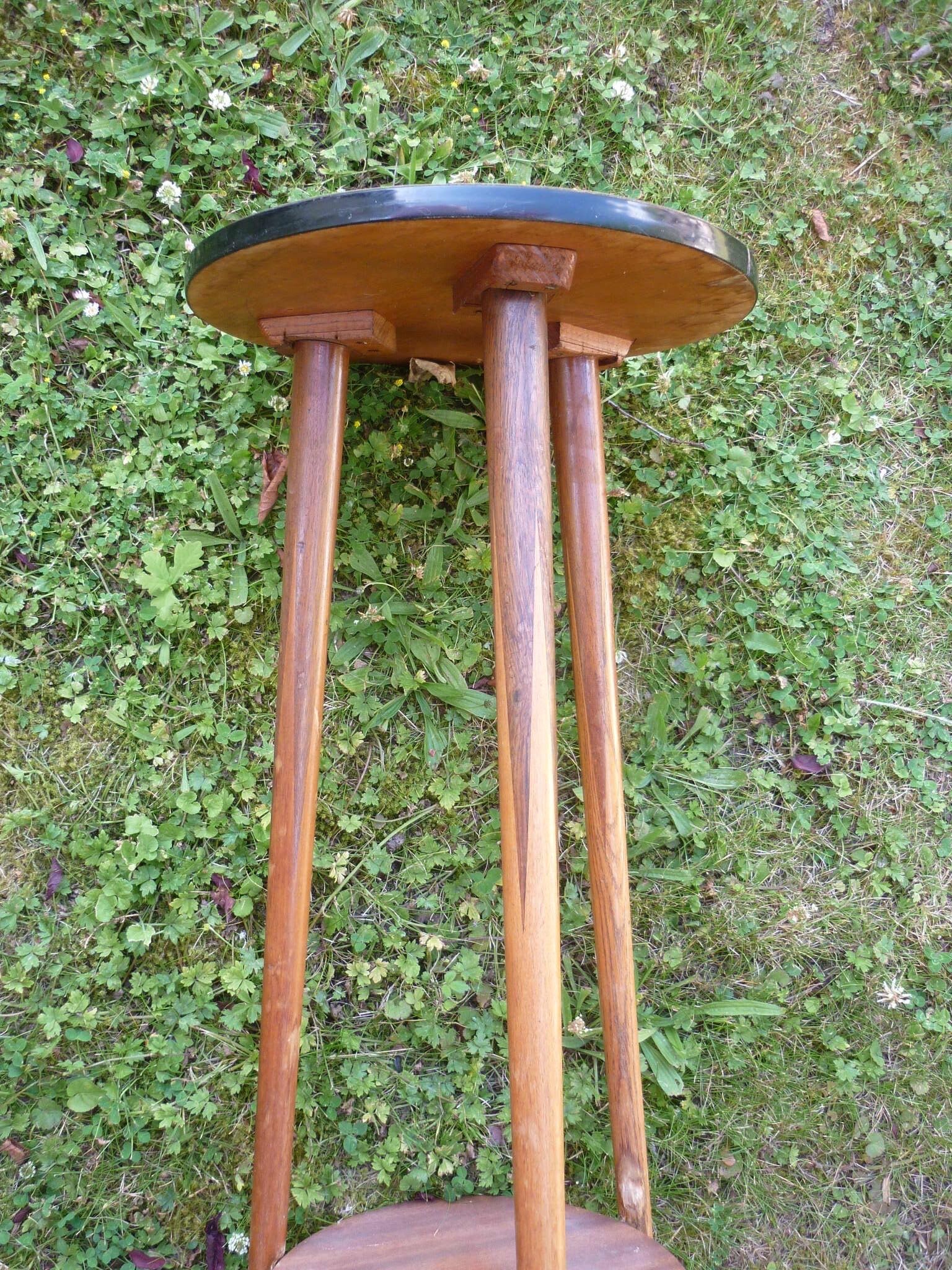 2-tier tripod plant stand in formica